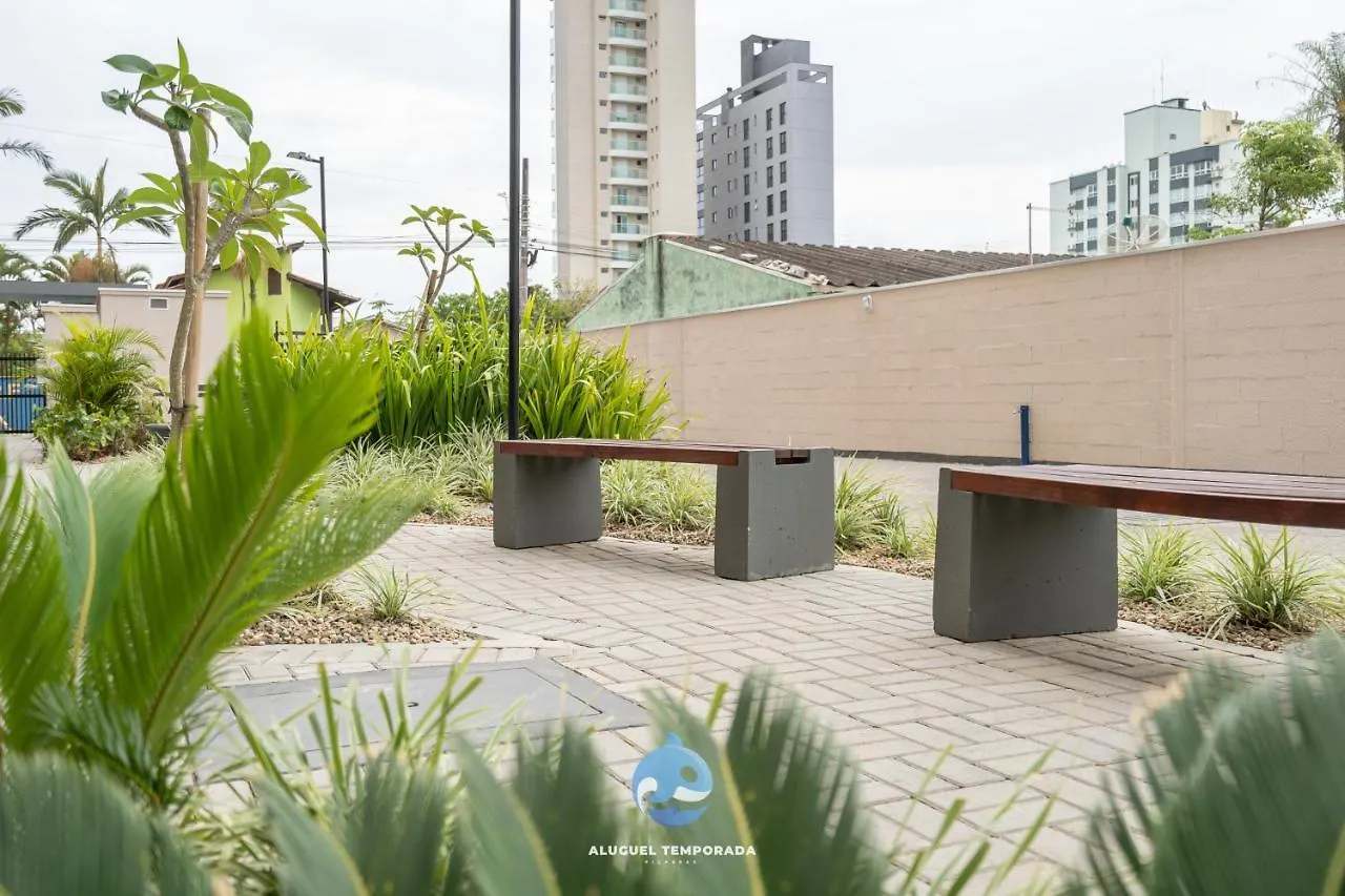Apartamento Com Vista Mar, Ar-Condicionado, Wi-Fi Condominio Com Piscina, Quadra De Esportes Playground Infantil A 15 Minutos Do Beto Carreiro Piçarras
