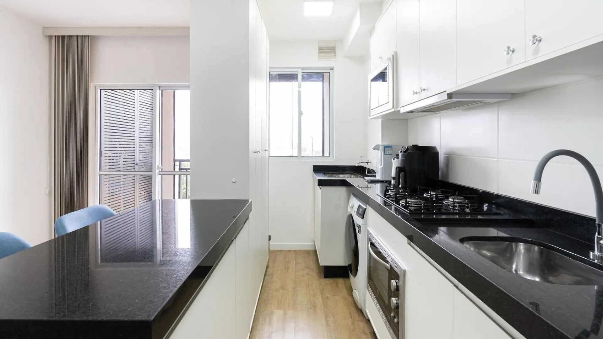 Apartamento Com Vista Mar, Ar-Condicionado, Wi-Fi Condominio Com Piscina, Quadra De Esportes Playground Infantil A 15 Minutos Do Beto Carreiro Piçarras Appartamento